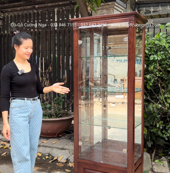 Tủ Ly Trưng Bày - Tủ Rượu Gỗ Sồi Nga Lau Màu Óc Chó Vuông 65cm Đẹp Mắt 