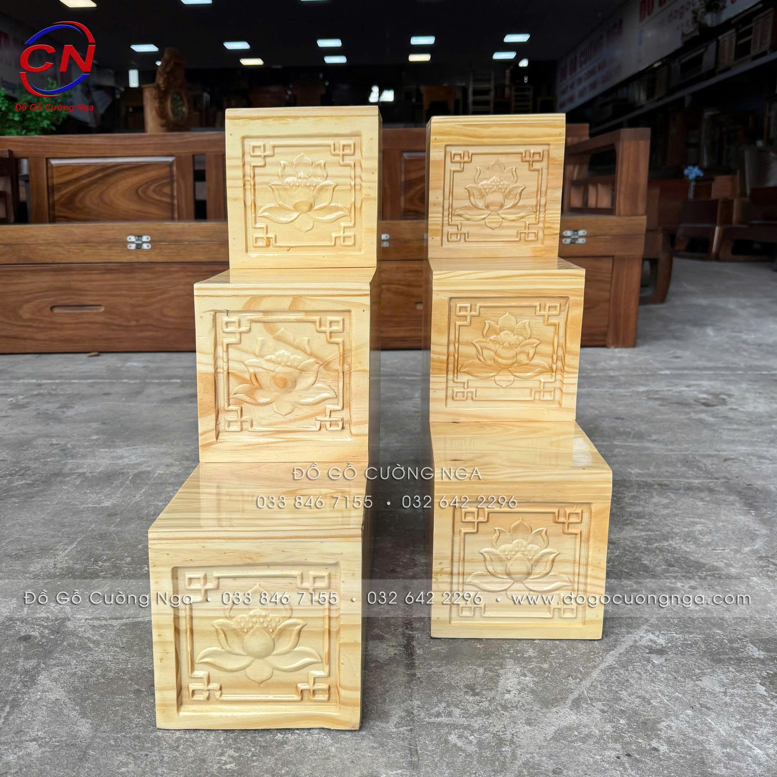 đế tam cấp gỗ thông hiện đại