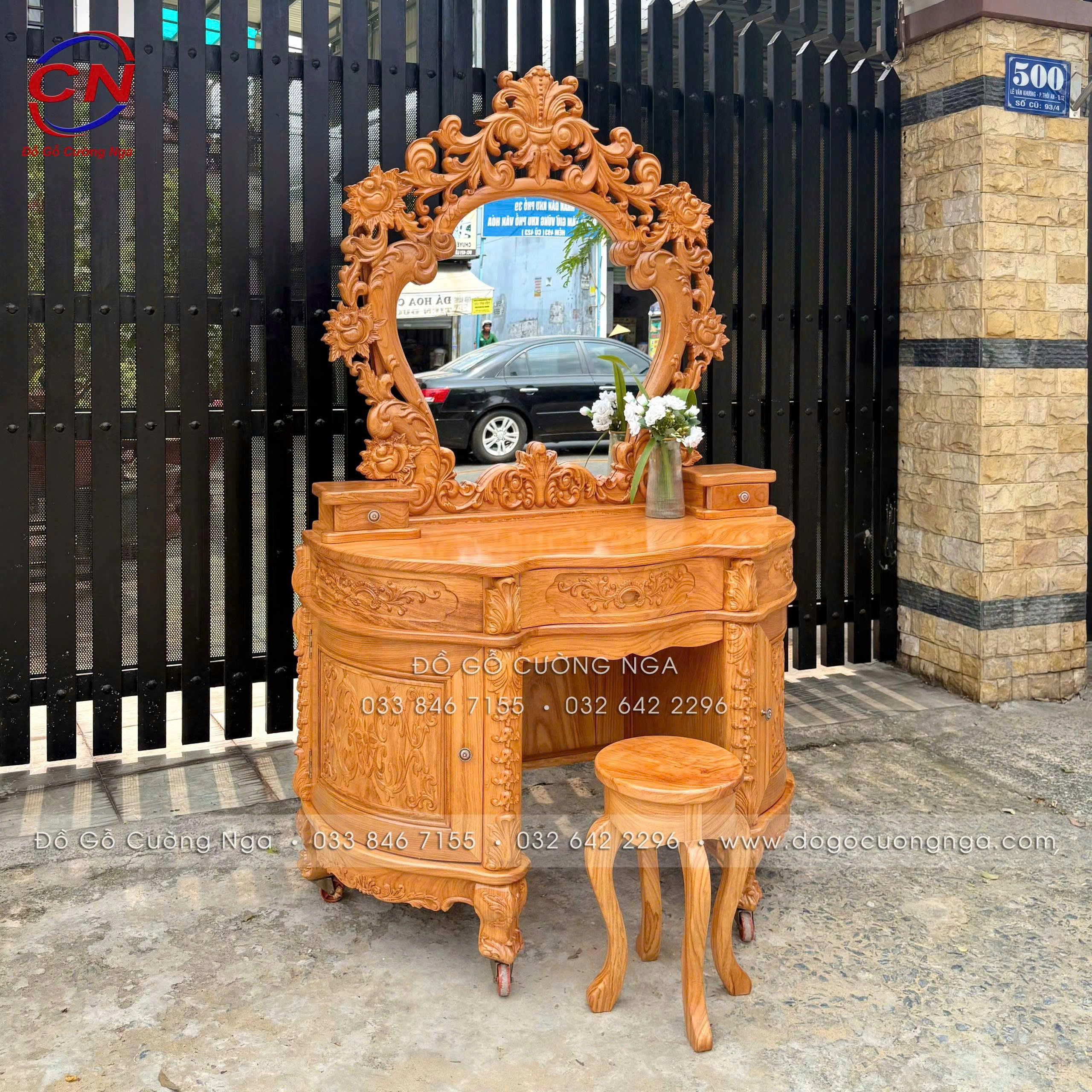 ban trang điêm gỗ gõ đỏ 