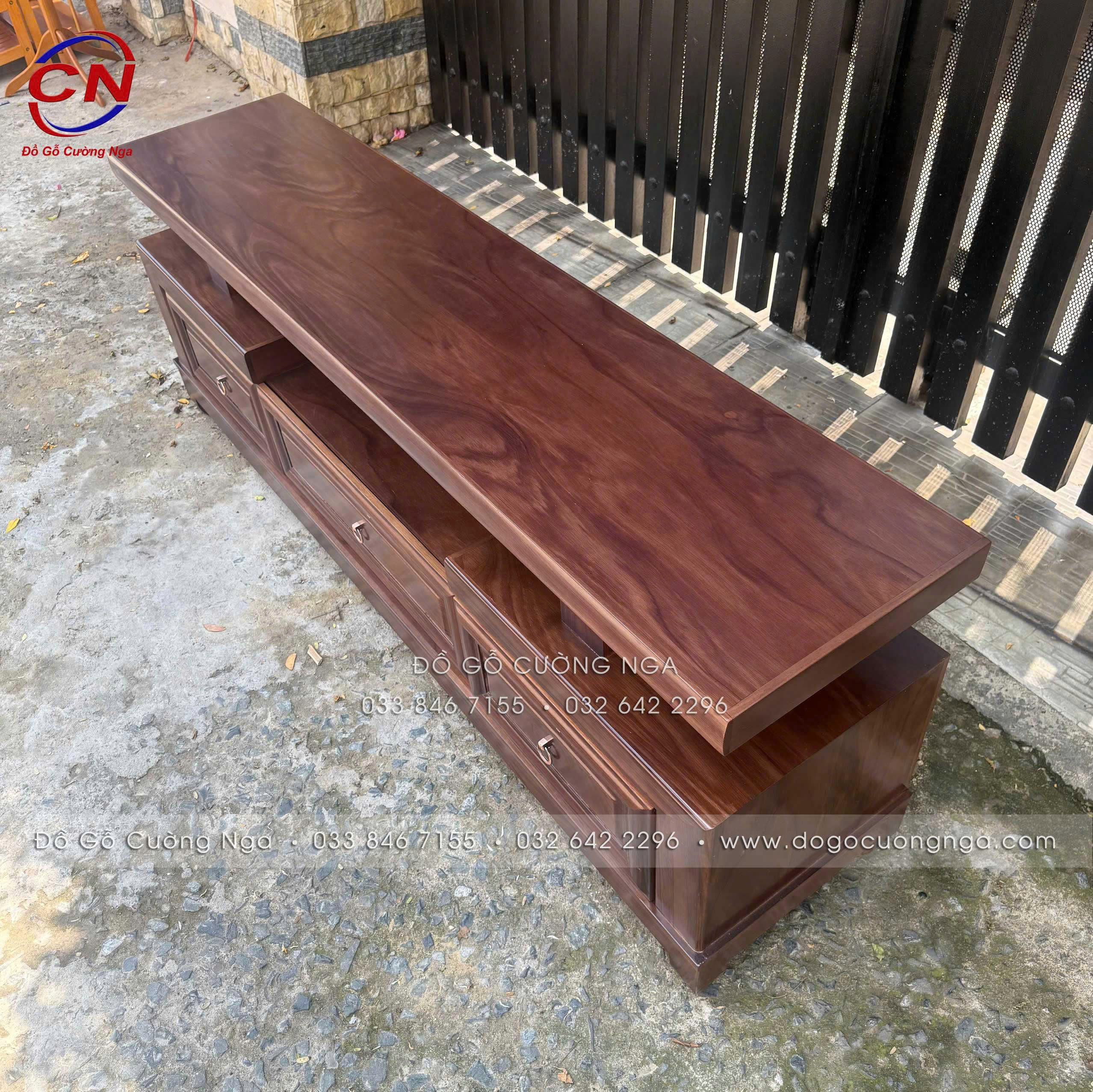 kệ tivi gỗ hương xám màu óc chó hiện đại 