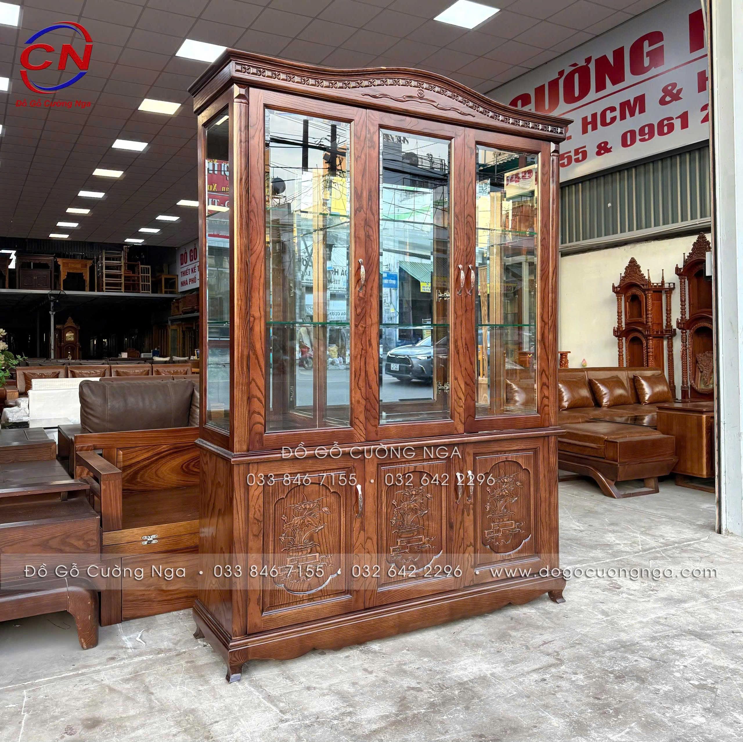 tủ rượu gỗ sồi óc chó 3 cánh dài 1m45 