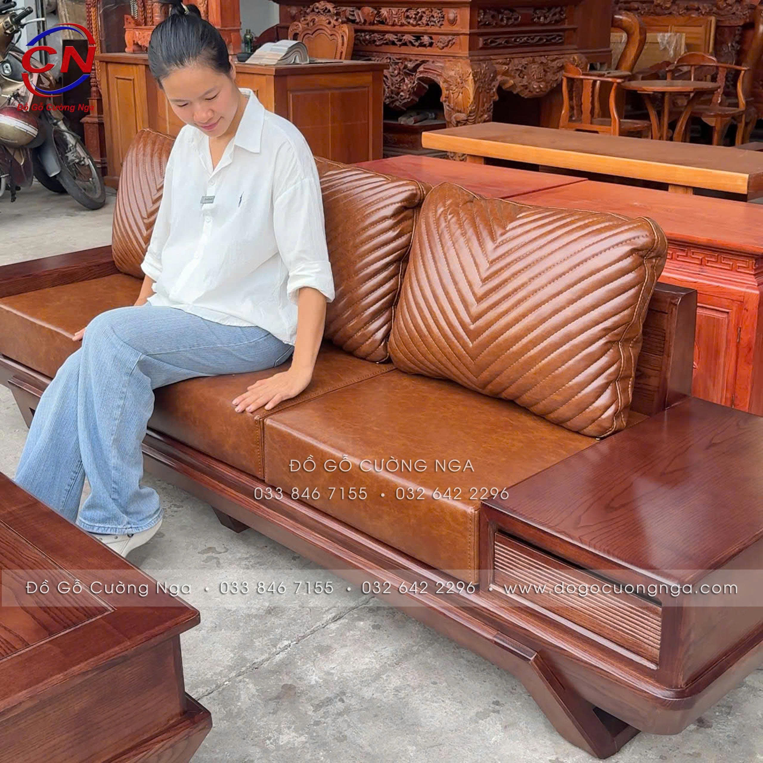 sofa gỗ sồi nga chân thuyền kèm nệm