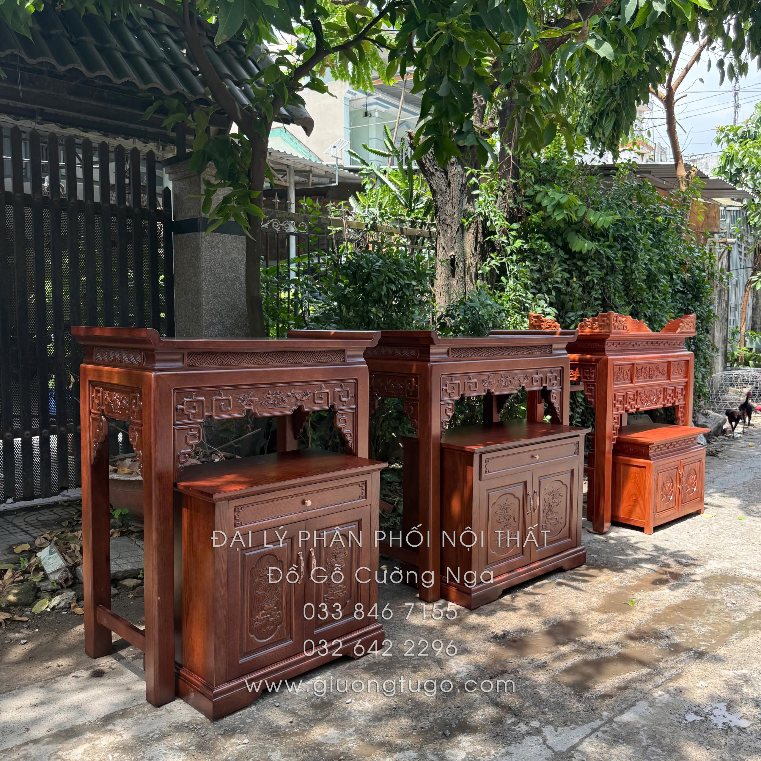 bàn thờ gỗ sồi lau màu óc chó 
